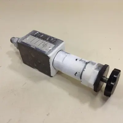 Used YUKEN MRP-01-C-3004 Valves/Fittings Michigan US | Ideal Machinery #1318539