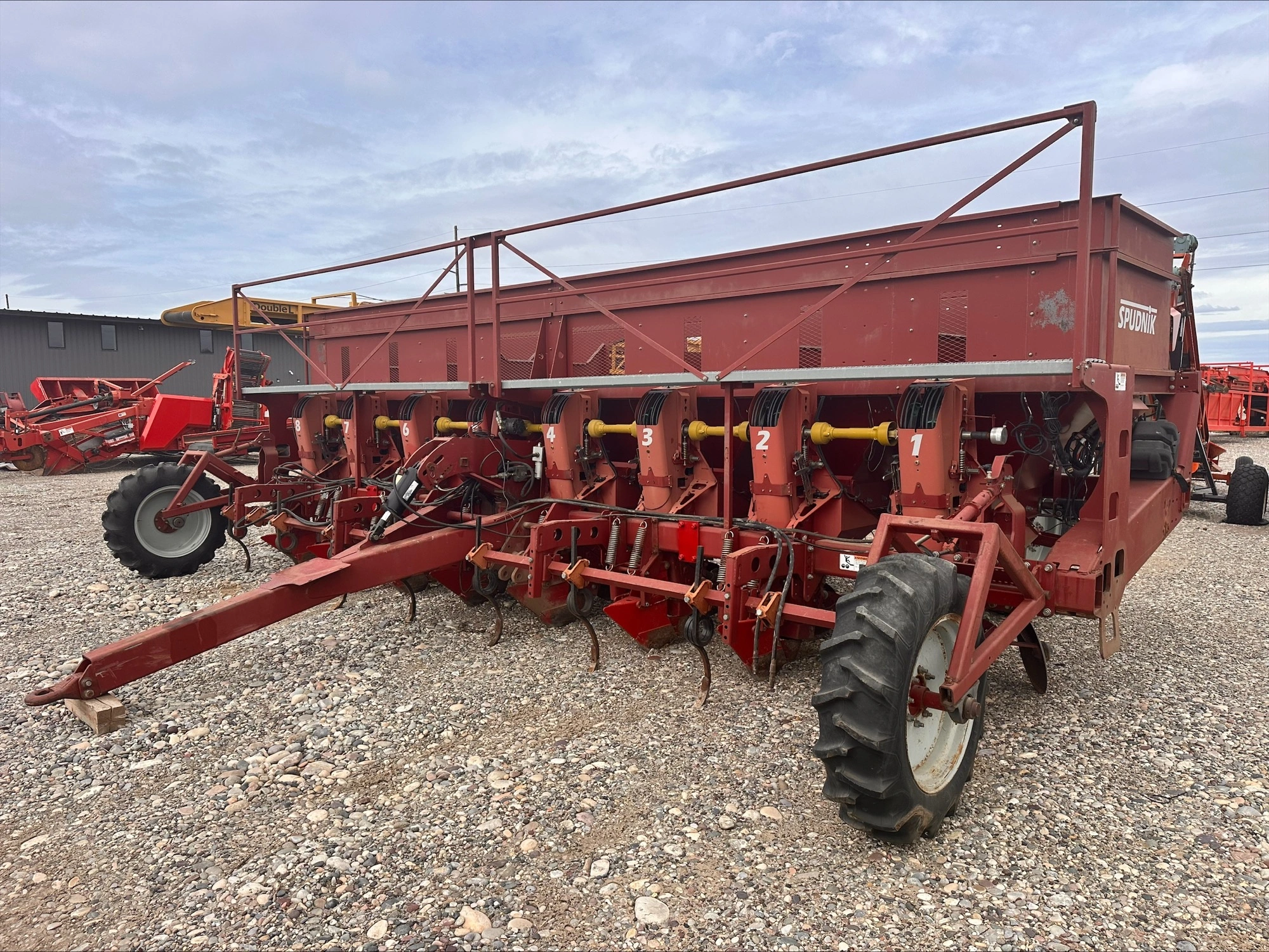 Used _UNKNOWN_ _UNKNOWN_ Planters Idaho US | Tri-Steel Manufacturing #1557067