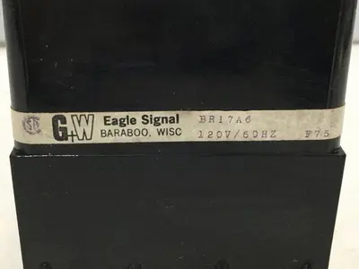USED EAGLE SIGNAL BR17A6