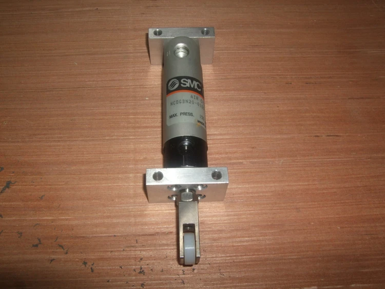 Used SMC NCDGBN20-0100 Cylinders | BG Industrial Surplus #472648