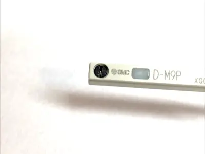 USED SMC AUTO SWITCH PNP 3-WIRE 5M LEAD CYLINDER SENSOR IP67