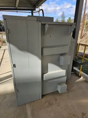 Eaton Cooper Power 1250KVA 3PH 13800-480Y/277V Oil Filled Pad Mt. Transformer