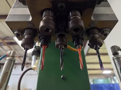 USED GRASS HINGE & LINE BORING MACHINE