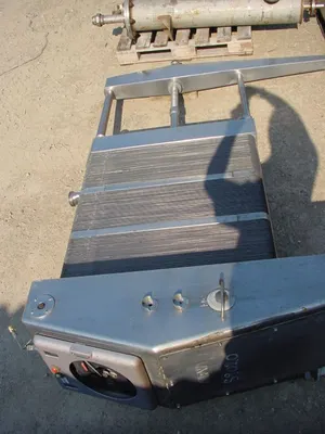 23 Sq M Apv 3 Stage Chiller Pasteuriser