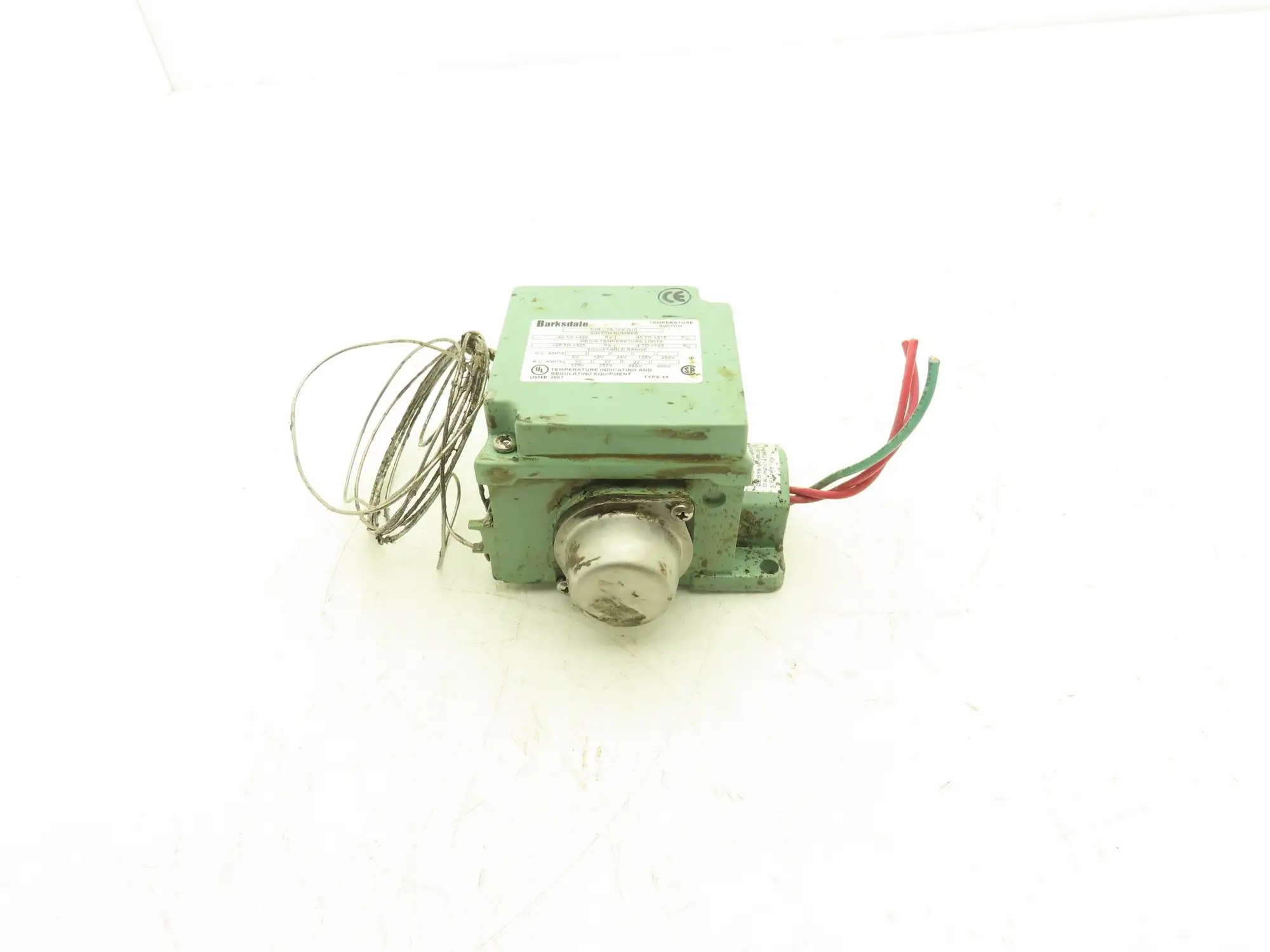 Barksdale THR-L2S-10X-Q10 Temperature Switch 125/250/480VAC 25-325°F