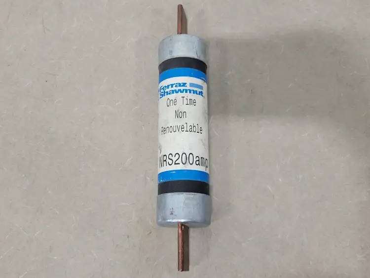 Used FERRAZ SHAWMUT NRS200 Misc Electrical & Power Parts British Columbia CA | Lenmark #248870