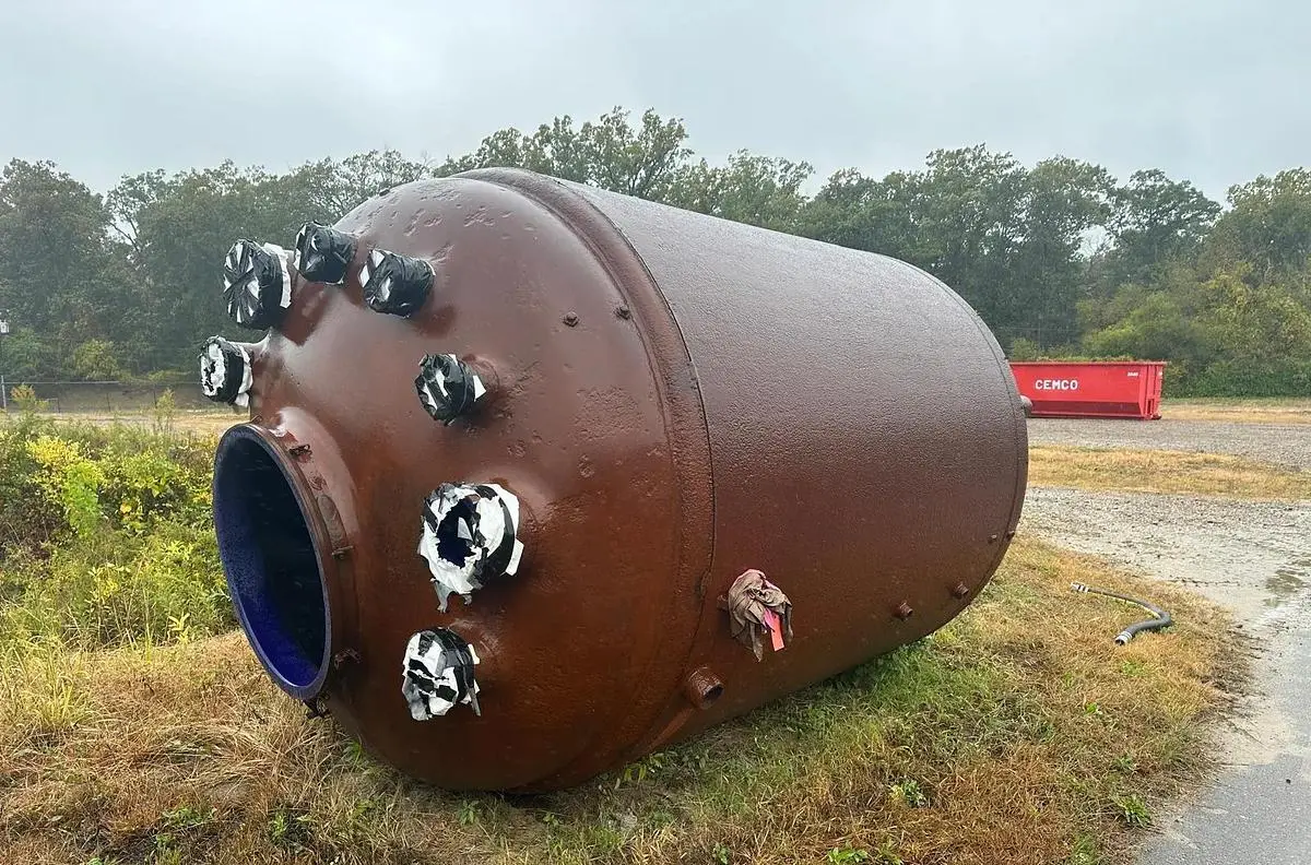Reactor, 2,000 Gallon, Glass Lined, Pfaudler, #5991812