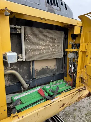 USED 2013 KOBELCO SK 210-9
