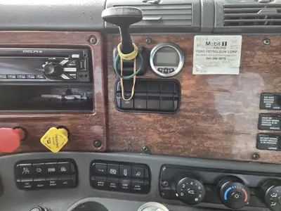 USED 2016 FREIGHTLINER CASCADIA 125