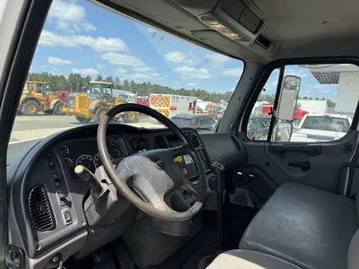 Used 2016 FREIGHTLINER 114SD AMPLIROLL Hooklifts & Roll-Offs Minnesota US | Carco Truck & Equipment #1514010