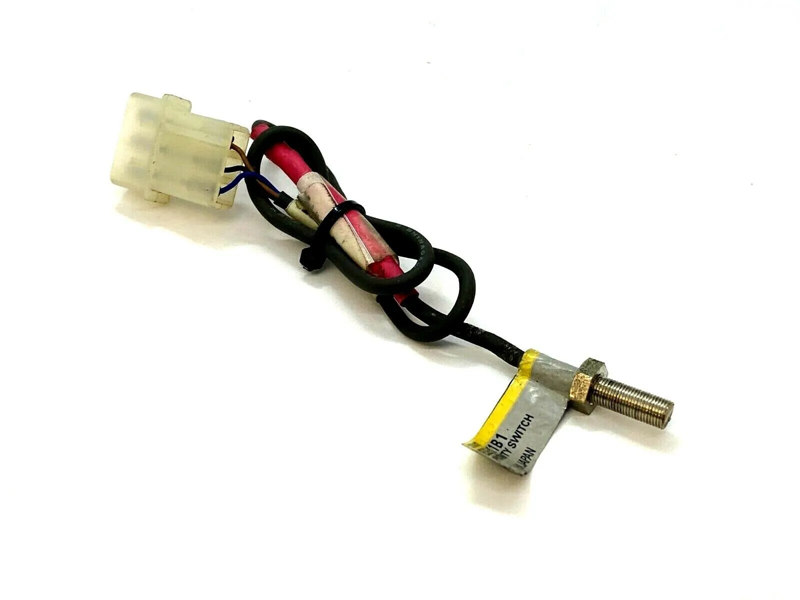 E2E-X1B1 | Omron  Proximity Switch PNP NO - Used