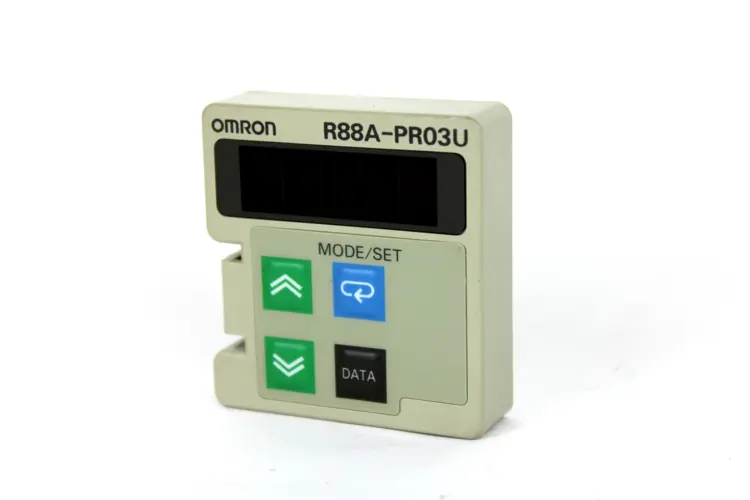 Used OMRON R88A-PR03U Programmable Logic Controllers | Industrial Parts R Us Inc. #359010