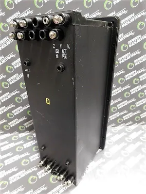 General Electric 704X013885 Watthour Meter 10CL 120V 4-W Y TA2.5 Kh1.8 Used