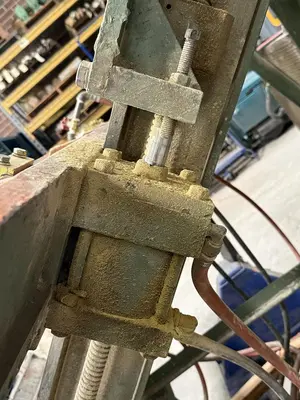 USED LANCASTER 2-WAY INCLINED ASSEMBLY CLAMP