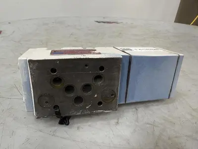 USED MOOG D661-5009