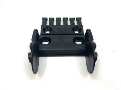 USED IGUS E-CHAIN FEMALE MOUNTING BRACKET W/ TIEWRAP PLATE LOT OF 2