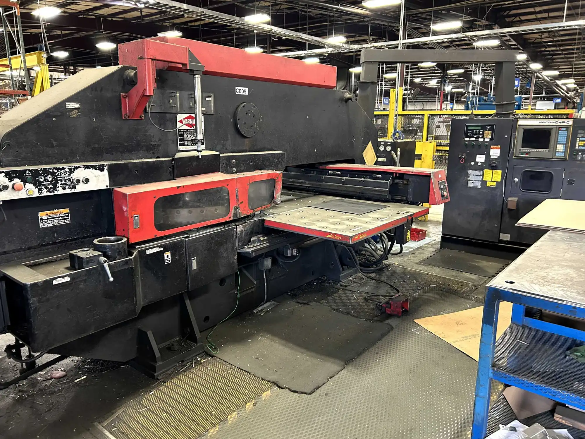 USED 1993 AMADA VP 304050