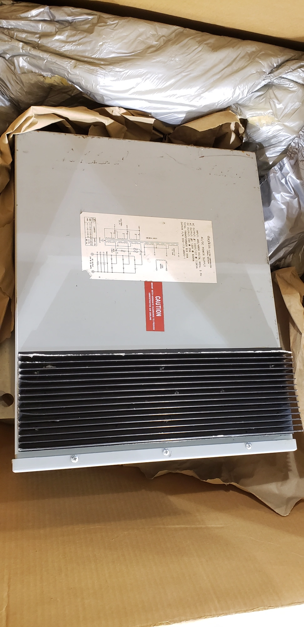 Daykin DD2-7.5-4825-1 AC-DC Power Supply