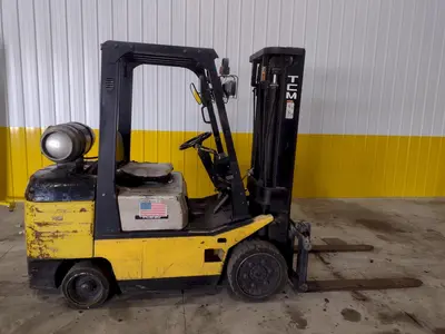 USED TCM FCG30TYT