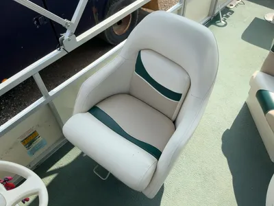 Used 2001 BENNINGTON 227 FS Boats (Misc) Michigan US | Miedema Asset Management Group #1321235