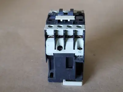 USED TELEMECANIQUE LC1D1210