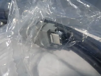 NEW OMRON R88ACRKA005CRE