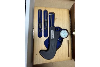 Used _UNKNOWN_ _UNKNOWN_ Bore Gages California US | KD Auctions #1359359