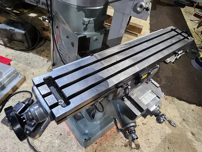 USED 2005 SHARP LMV-50