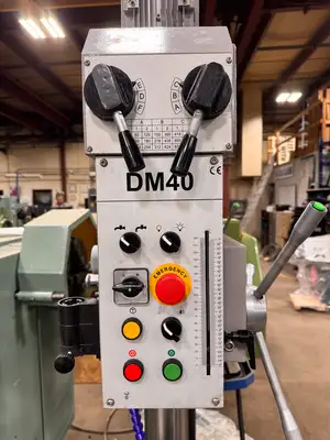 YUWE DM40 Gear Head Drilling Machine