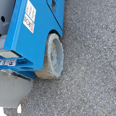 USED 2015 Genie GS-1930