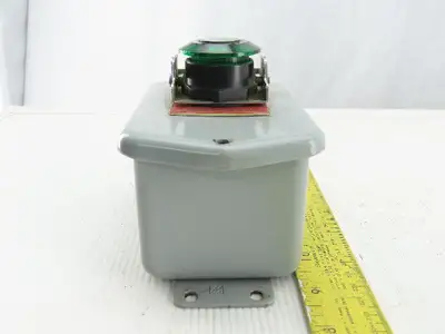 Hoffman E-D1PB1 Enclosure Type 4,6,12,13 W/ 800 FRXMQ24RA7/F 24V Green E-Stop