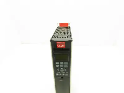 Danfoss VLT 5005 Variable Speed AC Drive 4Hp 380-440v 460-500V 3PH 0-1000Hz