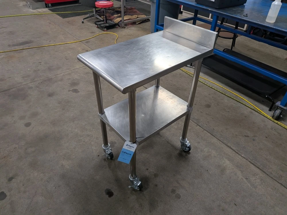 Stainless Steel Filler Table - 18 x 30"