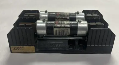 Used BUSSMANN R25100-2CR Miscellaneous Equipment (Electrical & Power) Ohio US | Surplus Asset Holdings #1239840