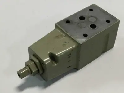 USED BOSCH 0 811 104 102