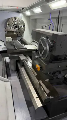 HTC125x3000 Heavy-Duty CNC Lathe