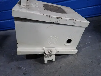 USED SQUARE D SD9351