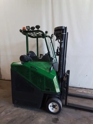 USED 2020 COMBILIFT CB6000