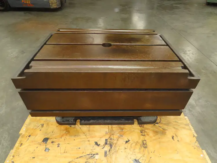 Used ARROW INDUSTRIAL SALES _UNKNOWN_ Box & Drill Tables Indiana US | Arrow Industrial #641143