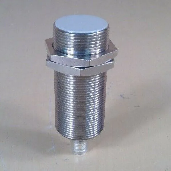 Omron TL-X10C1-P1L Proximity Sensor 5E