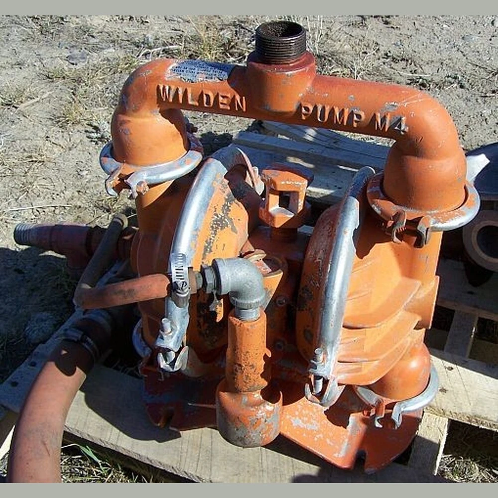 Wilden M4 Diaphragm Pump