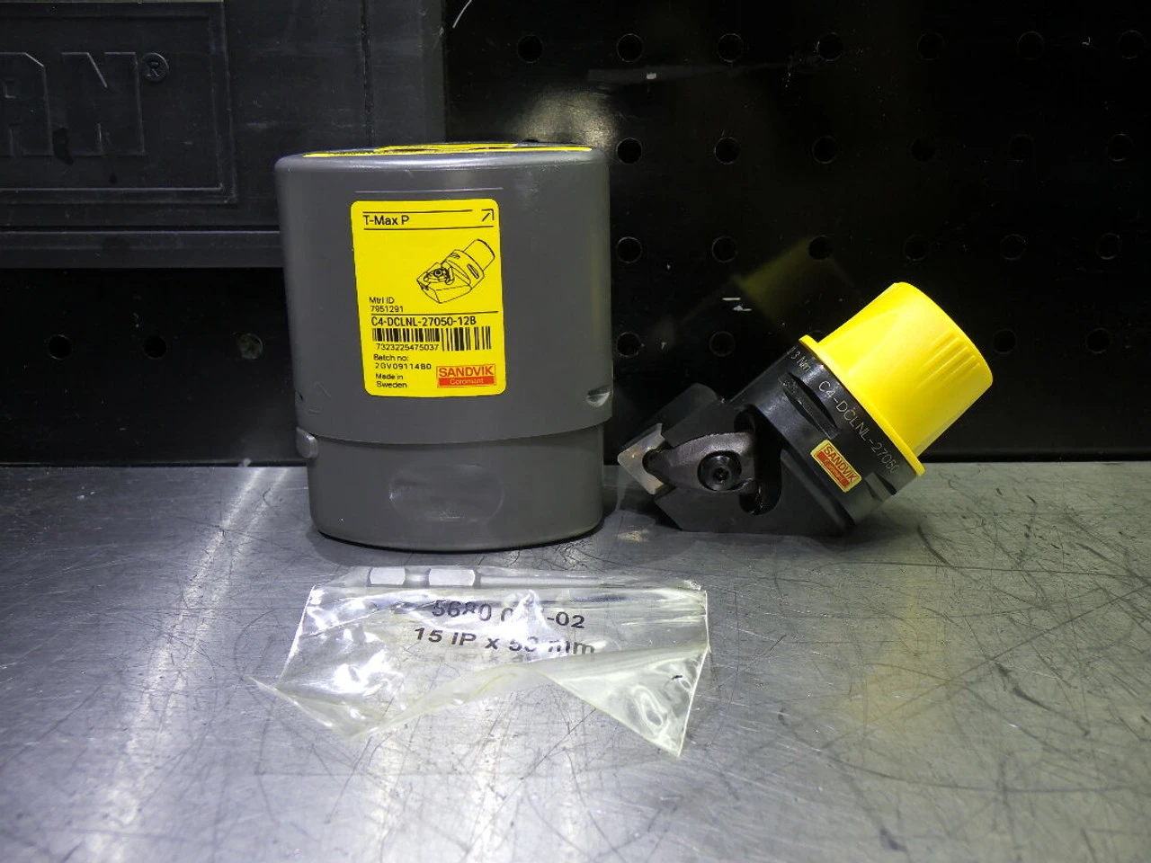 Sandvik Capto C4 165-210mm Coolant Thru Turning Head C4-DCLNL-27050-12B (LOC1253C)
