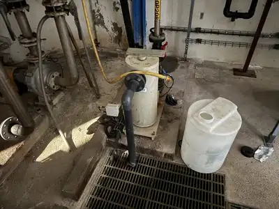 Used _UNKNOWN_ _UNKNOWN_ Ion Exchange Equipment FR | Apex Auctions #1552325