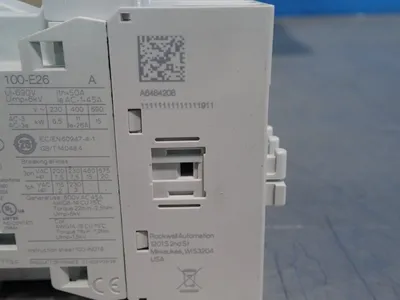 NEW ALLENBRADLEY 100E26KD00