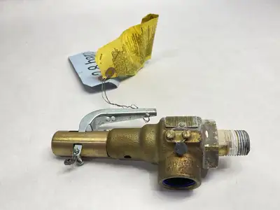 USED APOLLO SAFETY VALVE 2.8 PSIG 1/2" NPT