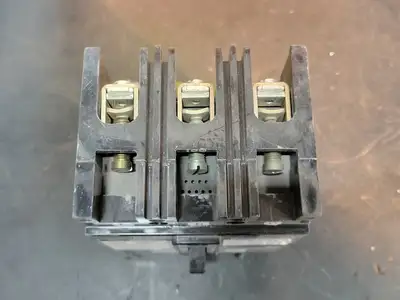 Used WESTINGHOUSE FB3100 Switchgears British Columbia CA | Lenmark #242551