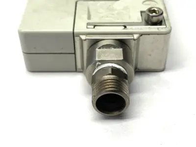 Used SMC Nozzle Type Ionizer, 6mm Port, Rc 1/8" DAMAGED MOUNTING HOLES Electrostatic Air Cleaners Michigan US | Maverick Industrial Sales #1454293
