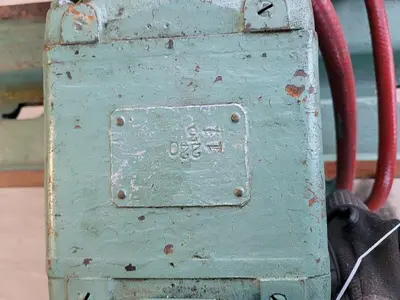 USED 1958 SHOWMAN CNC D170