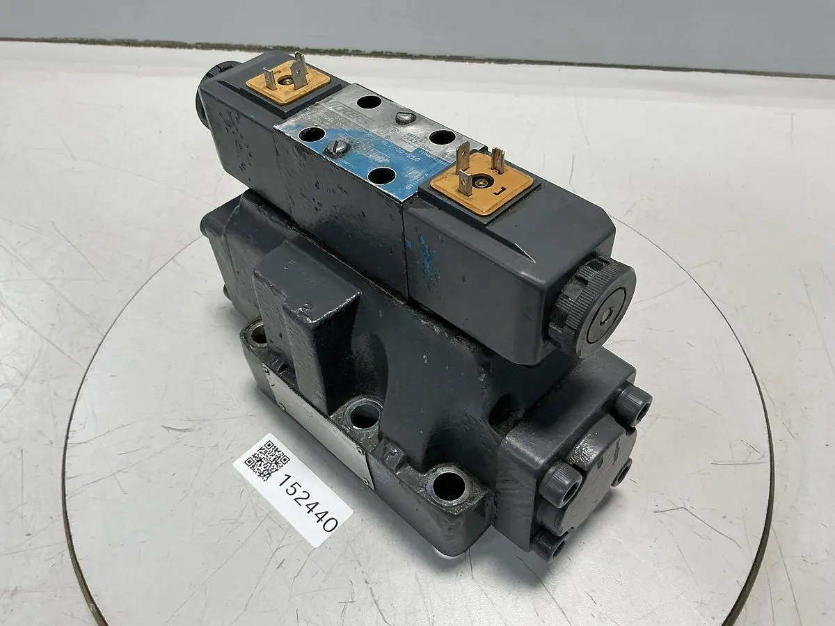 USED VICKERS DG4V-3-6C-M-U-HL7-60-B10