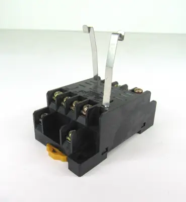 USED OMRON PTF14A